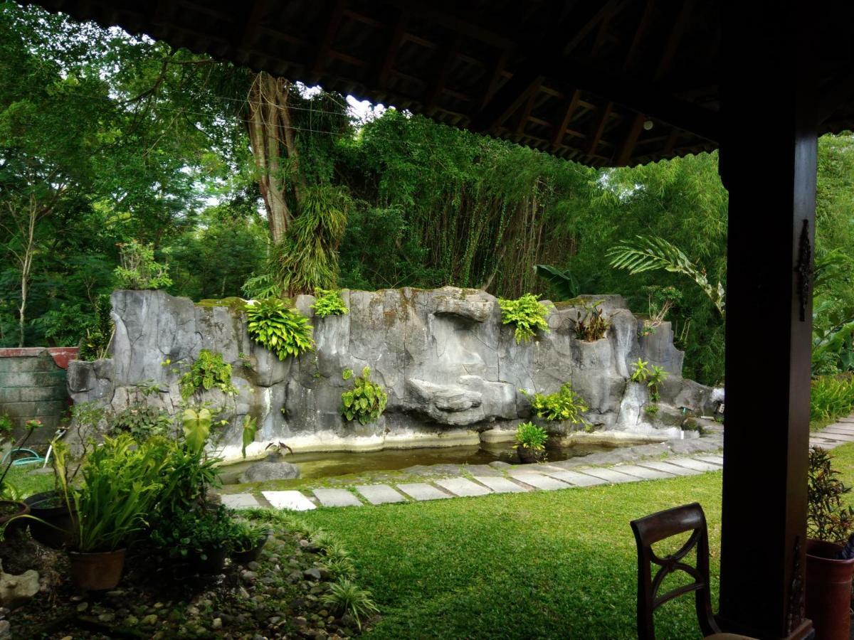 Poeri Devata Resort Hotel Prambanan Exterior foto