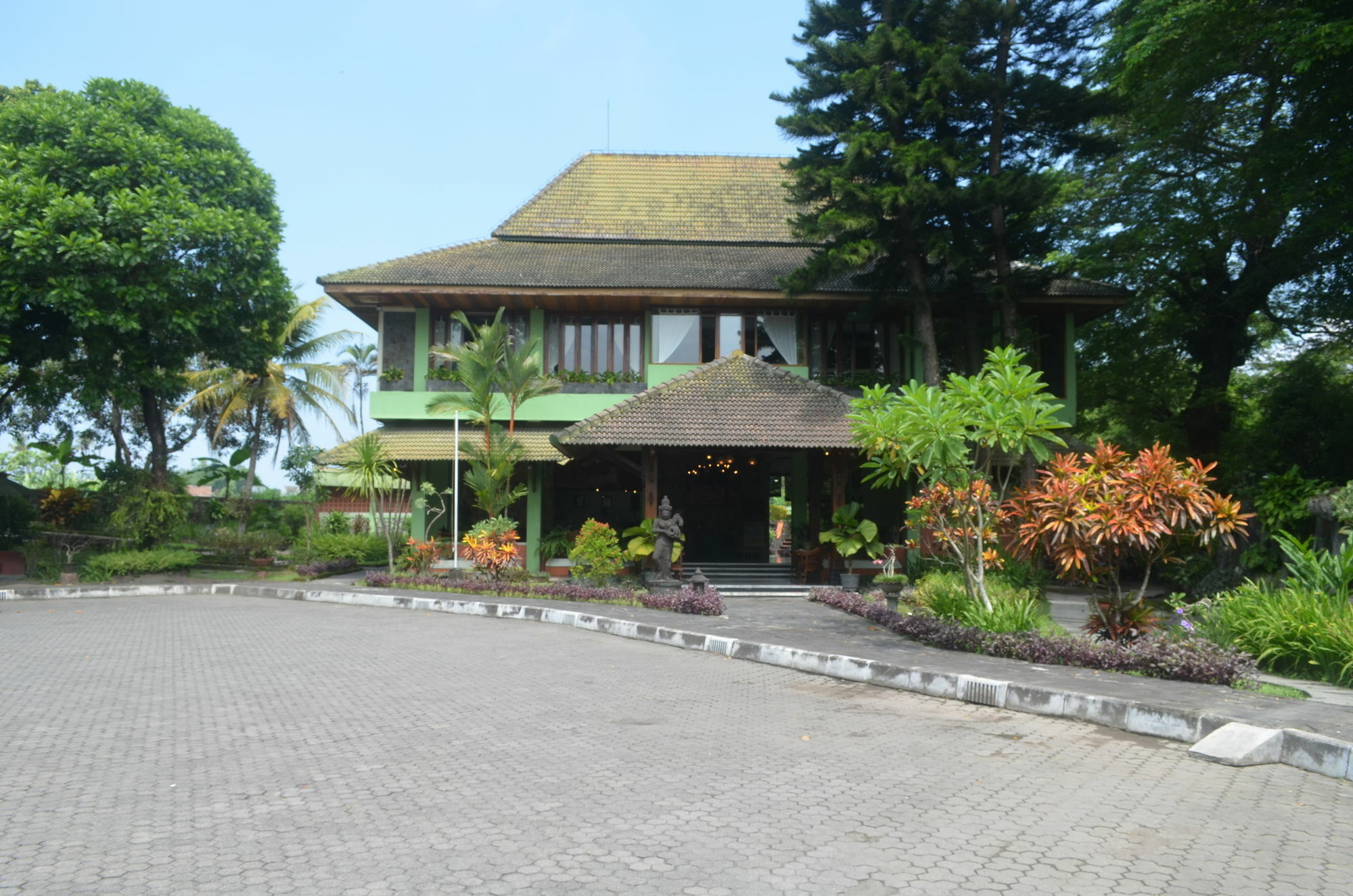 Poeri Devata Resort Hotel Prambanan Exterior foto