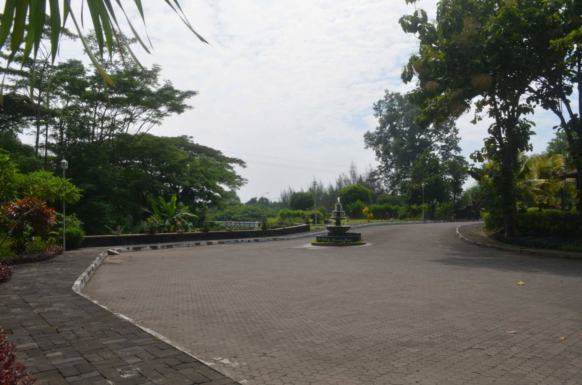 Poeri Devata Resort Hotel Prambanan Exterior foto