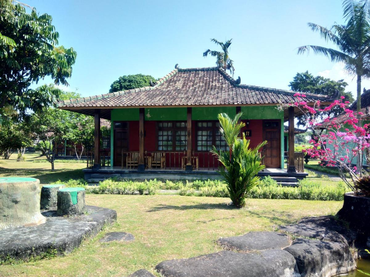 Poeri Devata Resort Hotel Prambanan Exterior foto